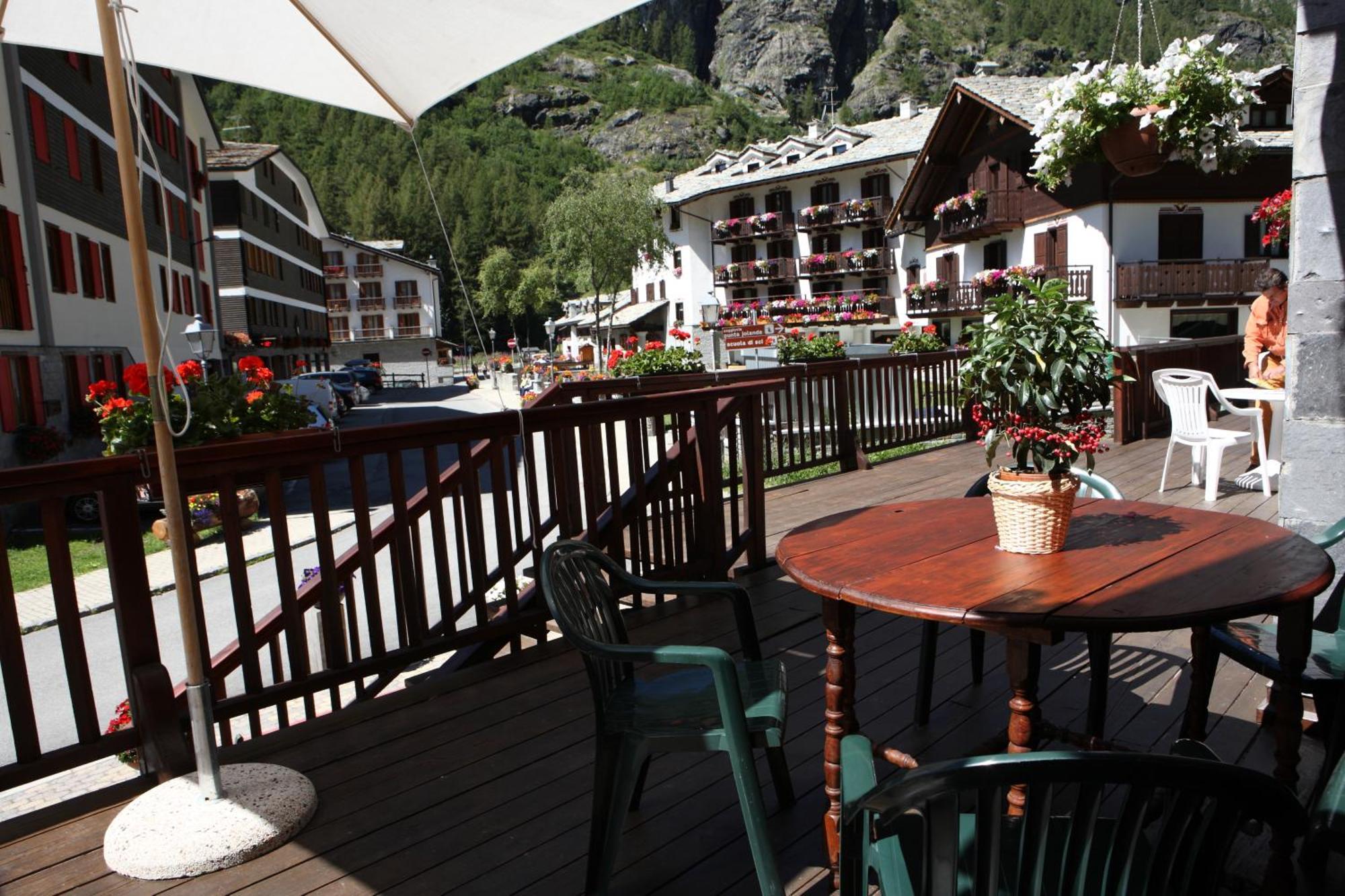 Hotel Residence Valverde Gressoney-la-Trinité Zewnętrze zdjęcie