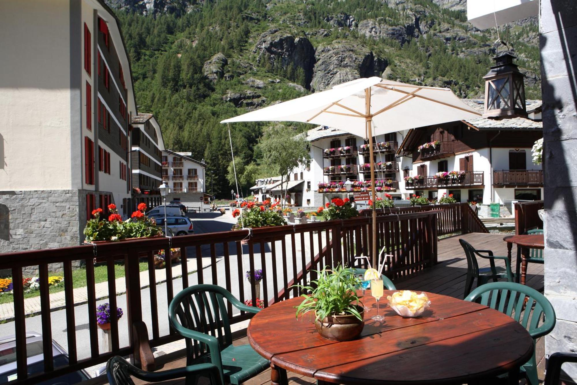 Hotel Residence Valverde Gressoney-la-Trinité Zewnętrze zdjęcie