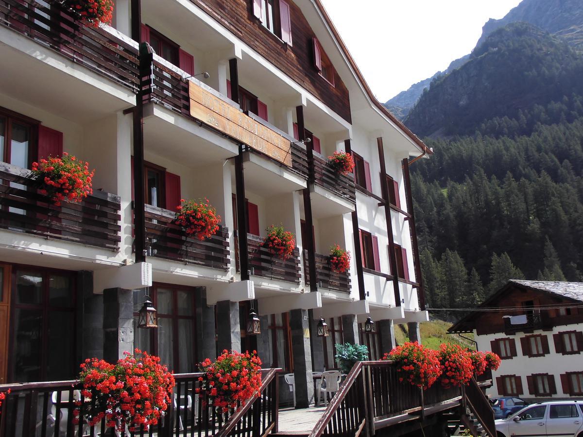 Hotel Residence Valverde Gressoney-la-Trinité Zewnętrze zdjęcie